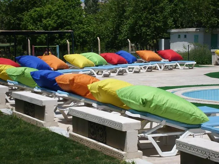 Green Gold Hotel Guzelcamli
