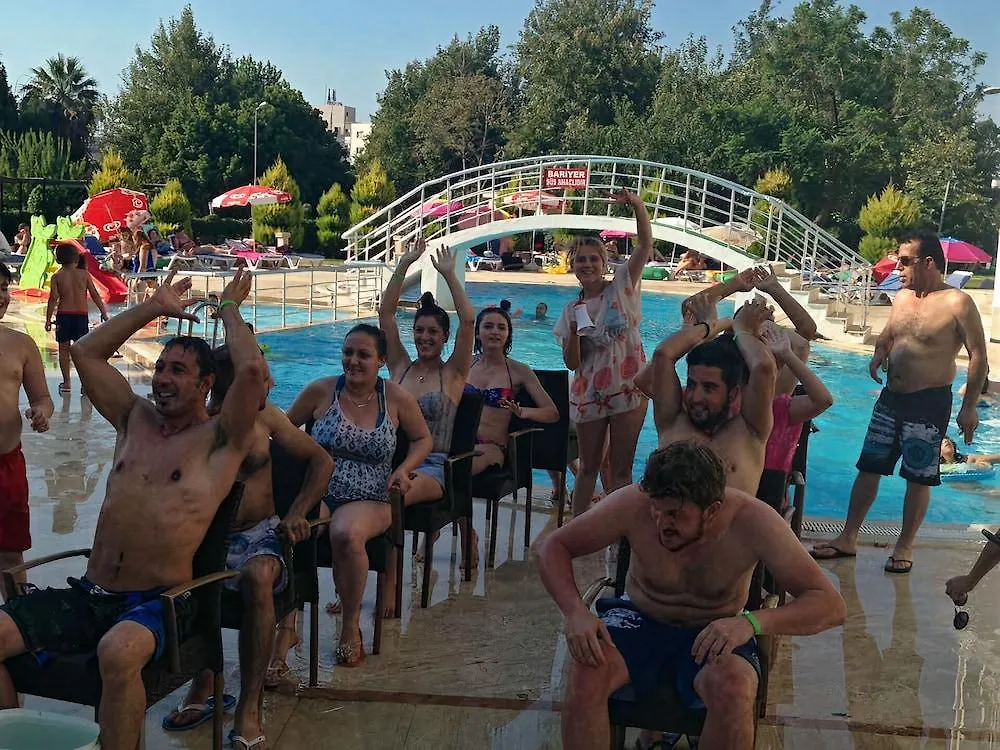 Green Gold Hotel Guzelcamli