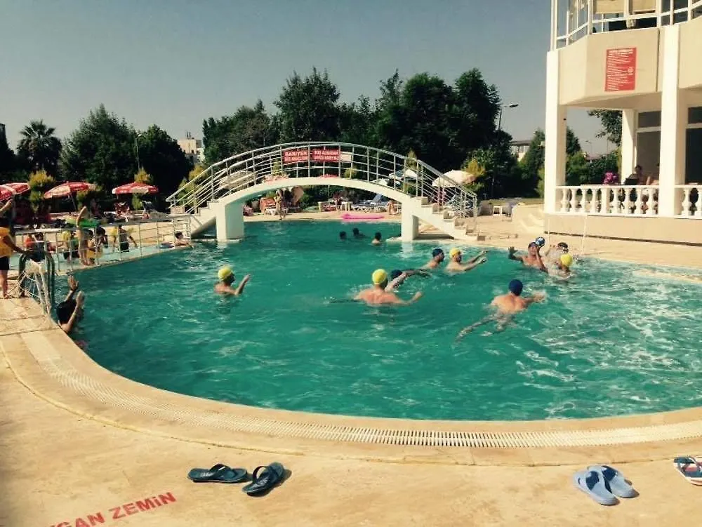 Green Gold Hotel Guzelcamli