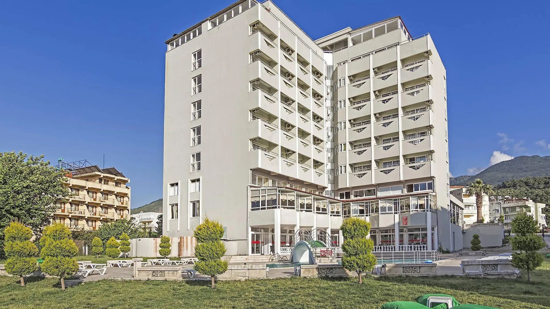 Green Gold Hotel Guzelcamli