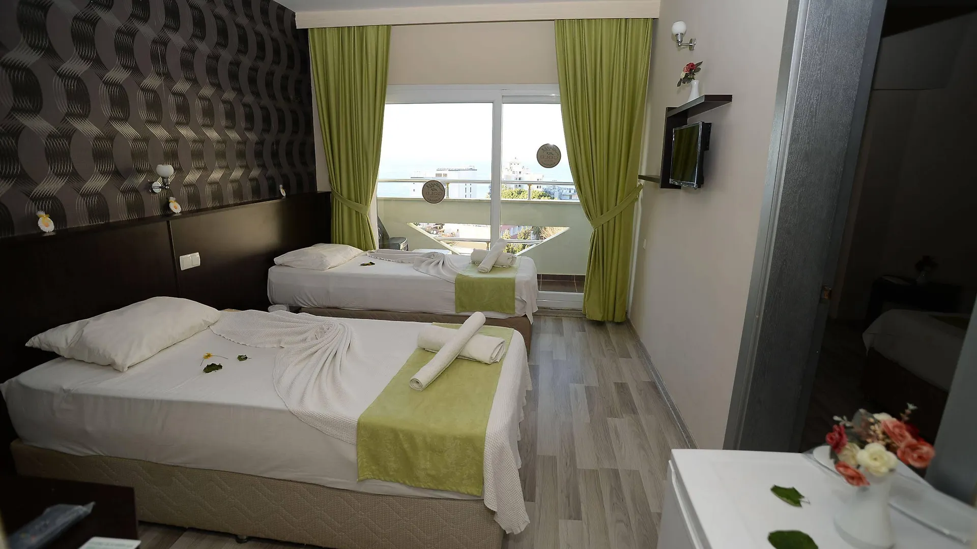 Green Gold Hotel Guzelcamli 3*,